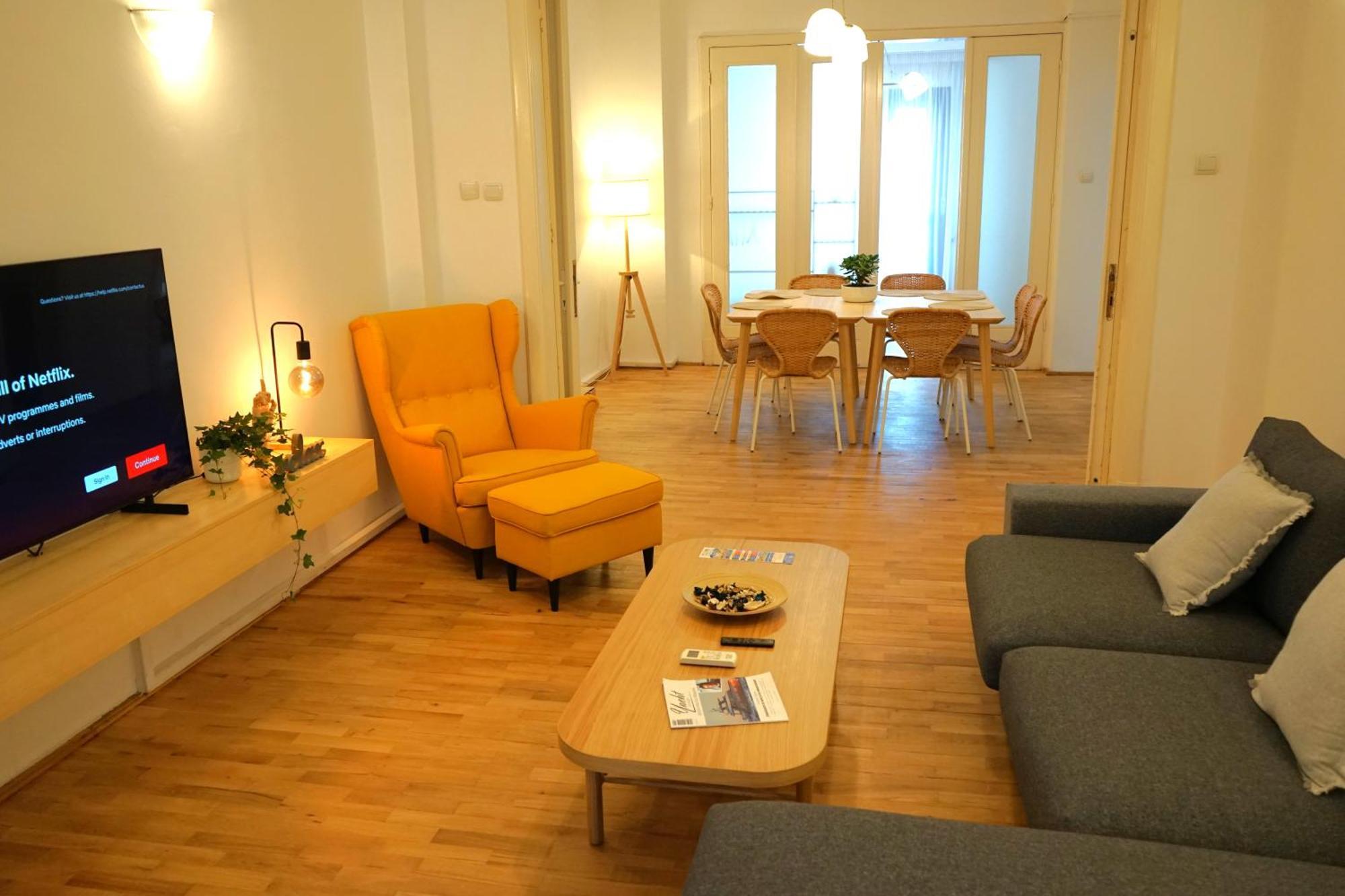 Spacious 3Br, 2Bt With 5 Balconies Бухарест Екстер'єр фото