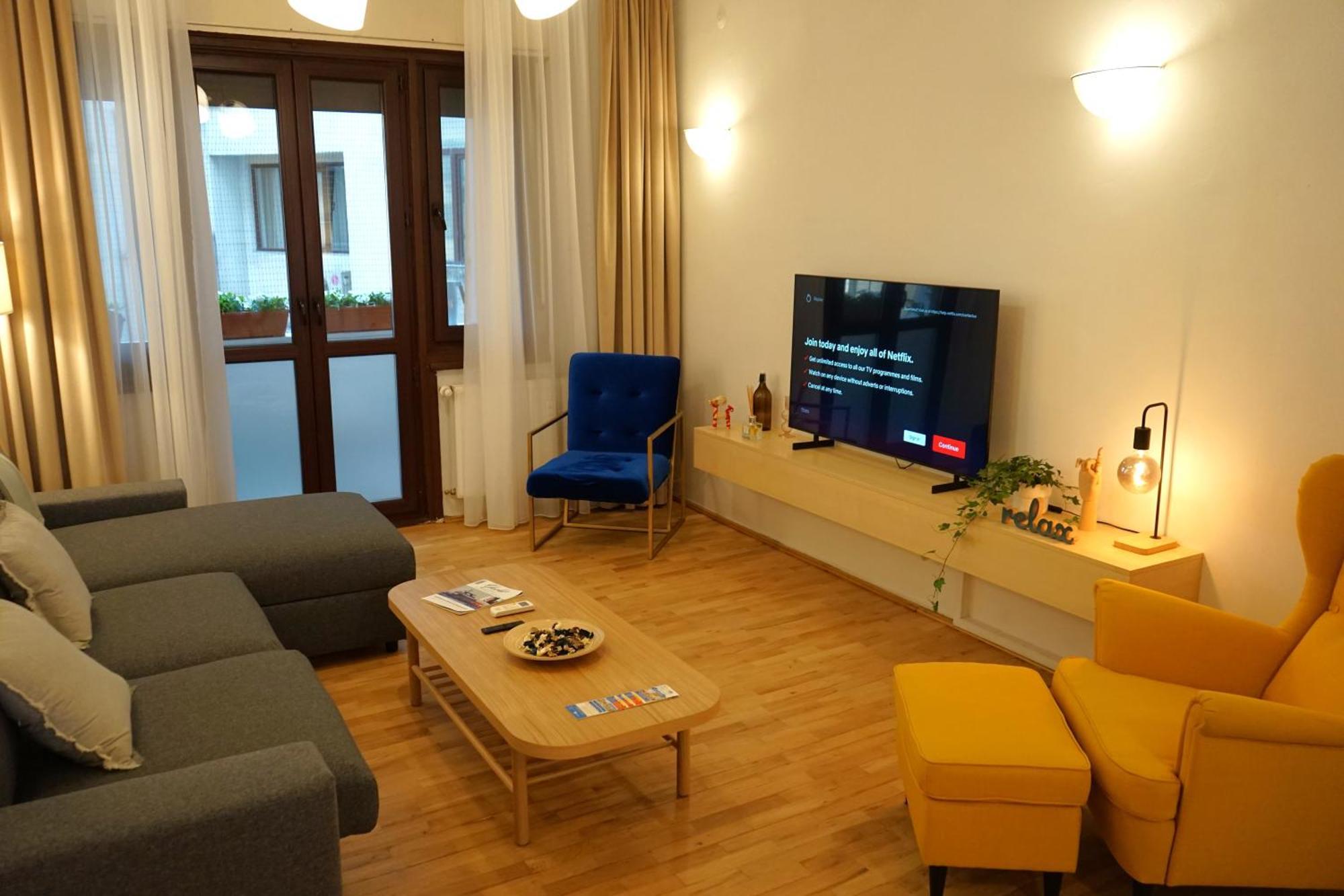 Spacious 3Br, 2Bt With 5 Balconies Бухарест Екстер'єр фото